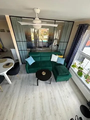Apartment Caloroczny Apartament Perlowa Przystan Kolobrzeg